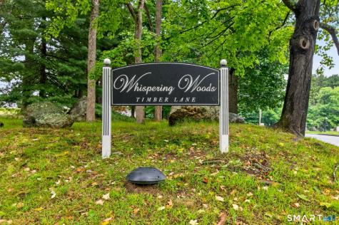 810 Timber Lane Canton CT 06019