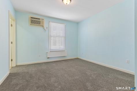 2 Coit Street New London CT 06320
