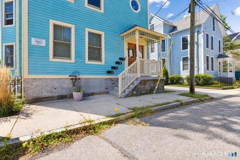 2 Coit Street New London CT 06320