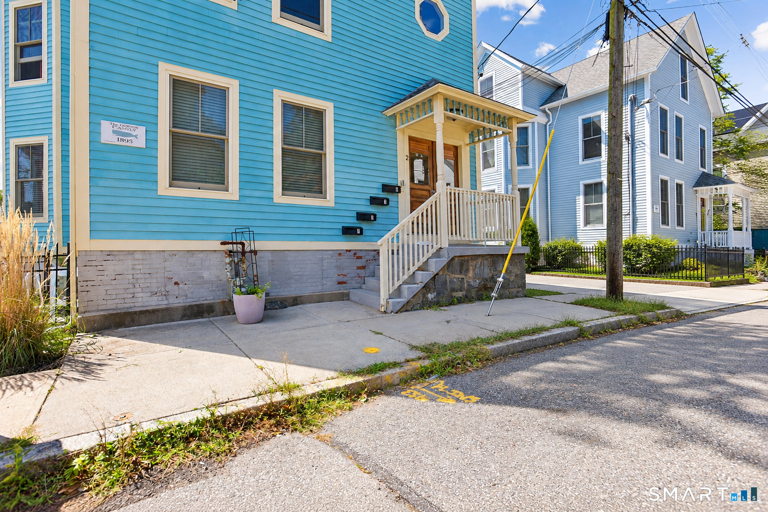 2 Coit Street New London CT 06320
