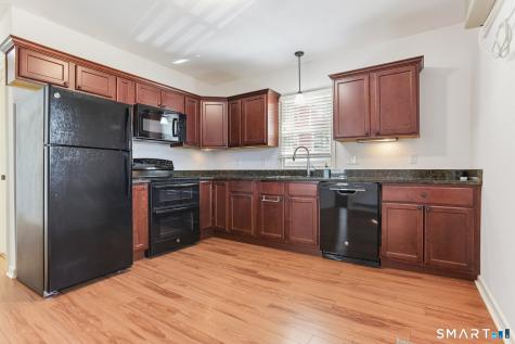 2 Coit Street New London CT 06320