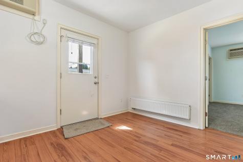 2 Coit Street New London CT 06320