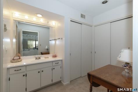 10 Heritage Circle Southbury CT 06488