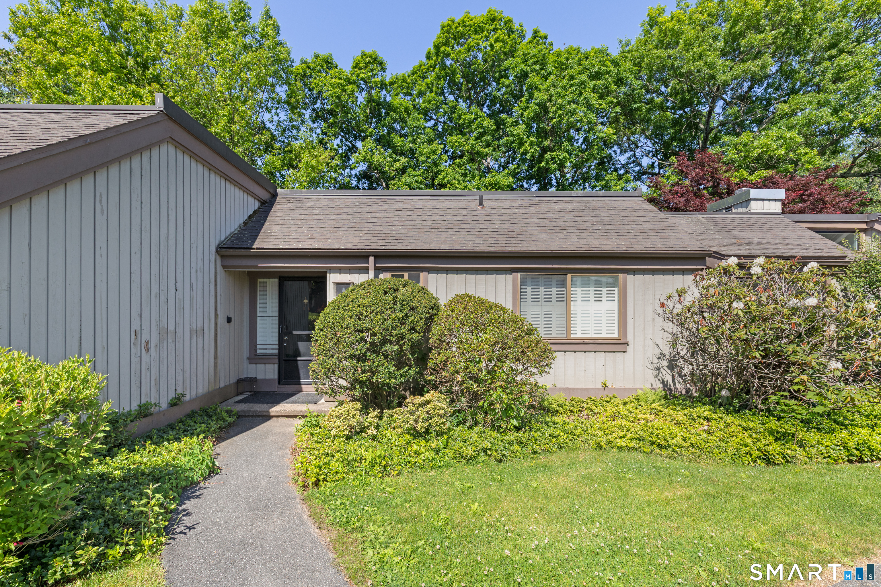 10 Heritage Circle Southbury CT 06488