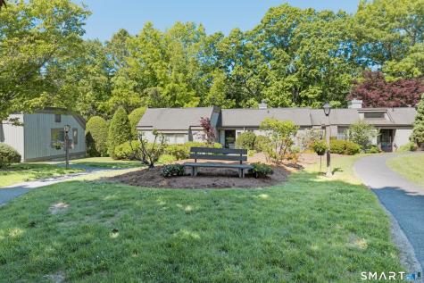 10 Heritage Circle Southbury CT 06488