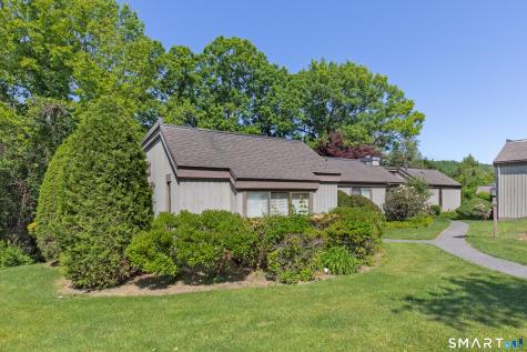 10 Heritage Circle Southbury CT 06488