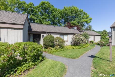 10 Heritage Circle Southbury CT 06488