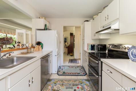 10 Heritage Circle Southbury CT 06488