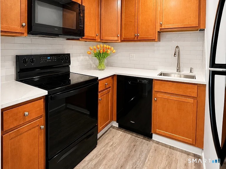 205 Burgundy Hill Lane Middletown CT 06457