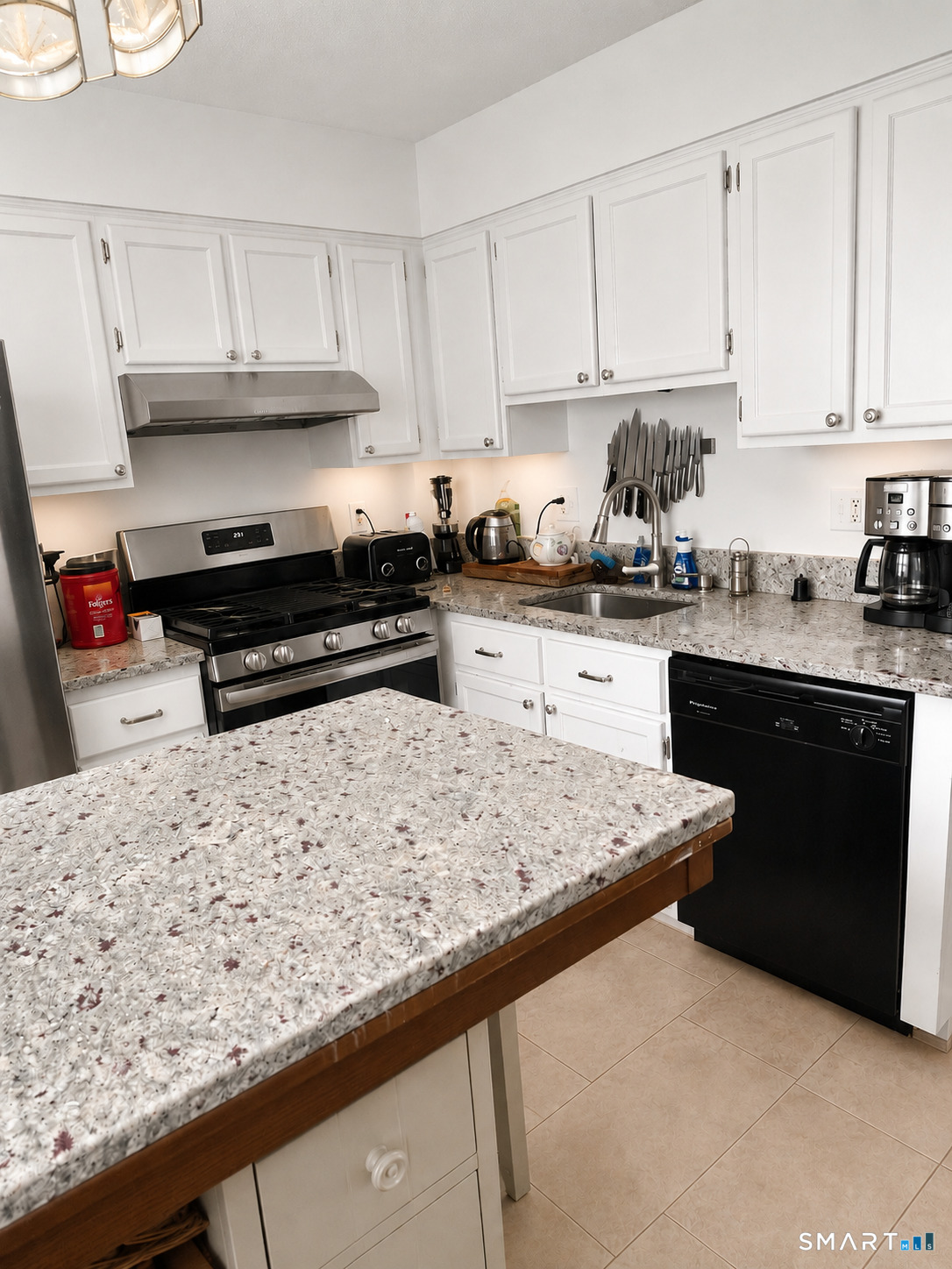 25 Padanaram Road Danbury CT 06811