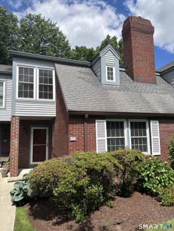 104 Roberton Crossing Fairfield CT 06825