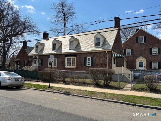 347 Iranistan Avenue Bridgeport CT 06604