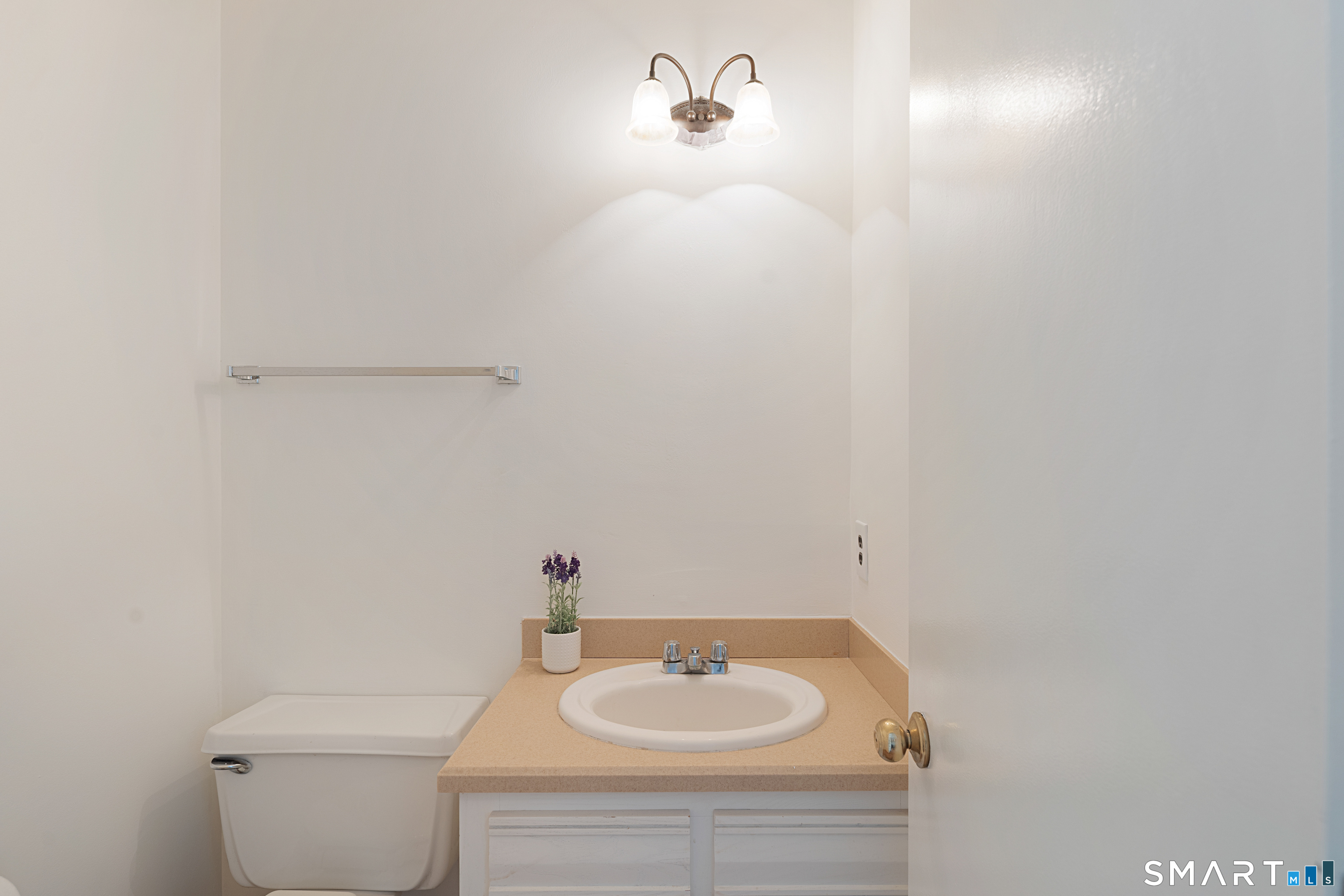 71 Aiken Street Norwalk CT 06851