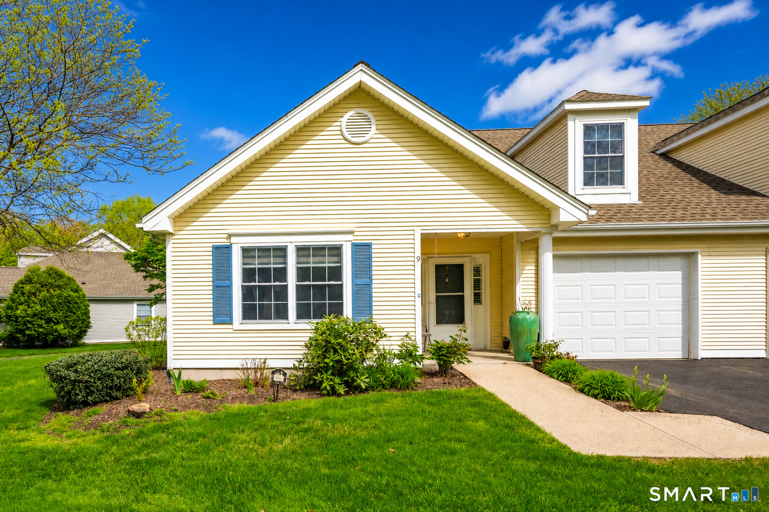 9 Henley Way West Hartford CT 06117