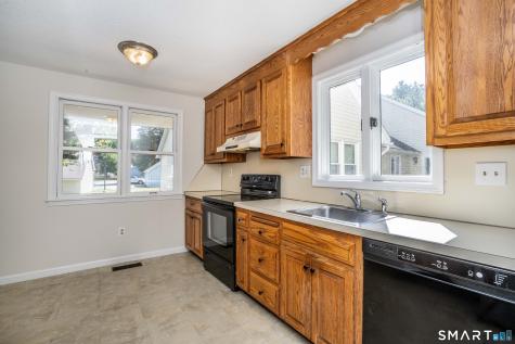 212 Oldefield Farms Road Enfield CT 06082