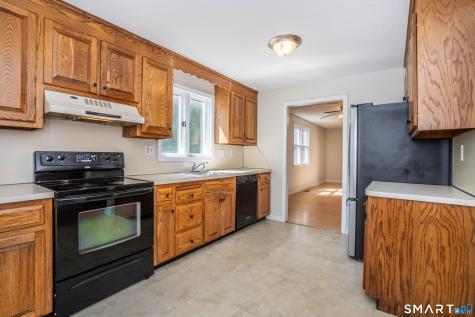 212 Oldefield Farms Road Enfield CT 06082
