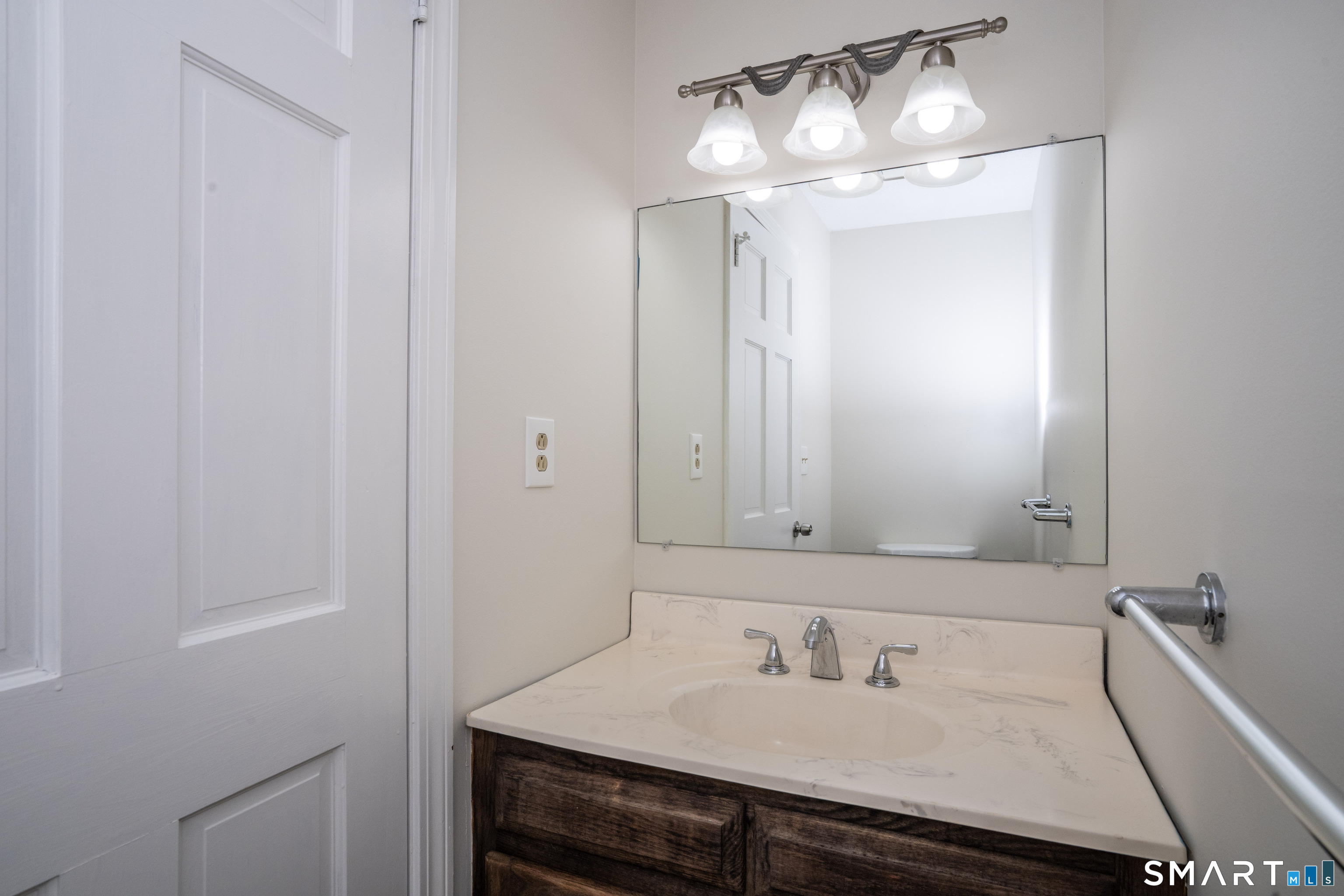 212 Oldefield Farms Road Enfield CT 06082