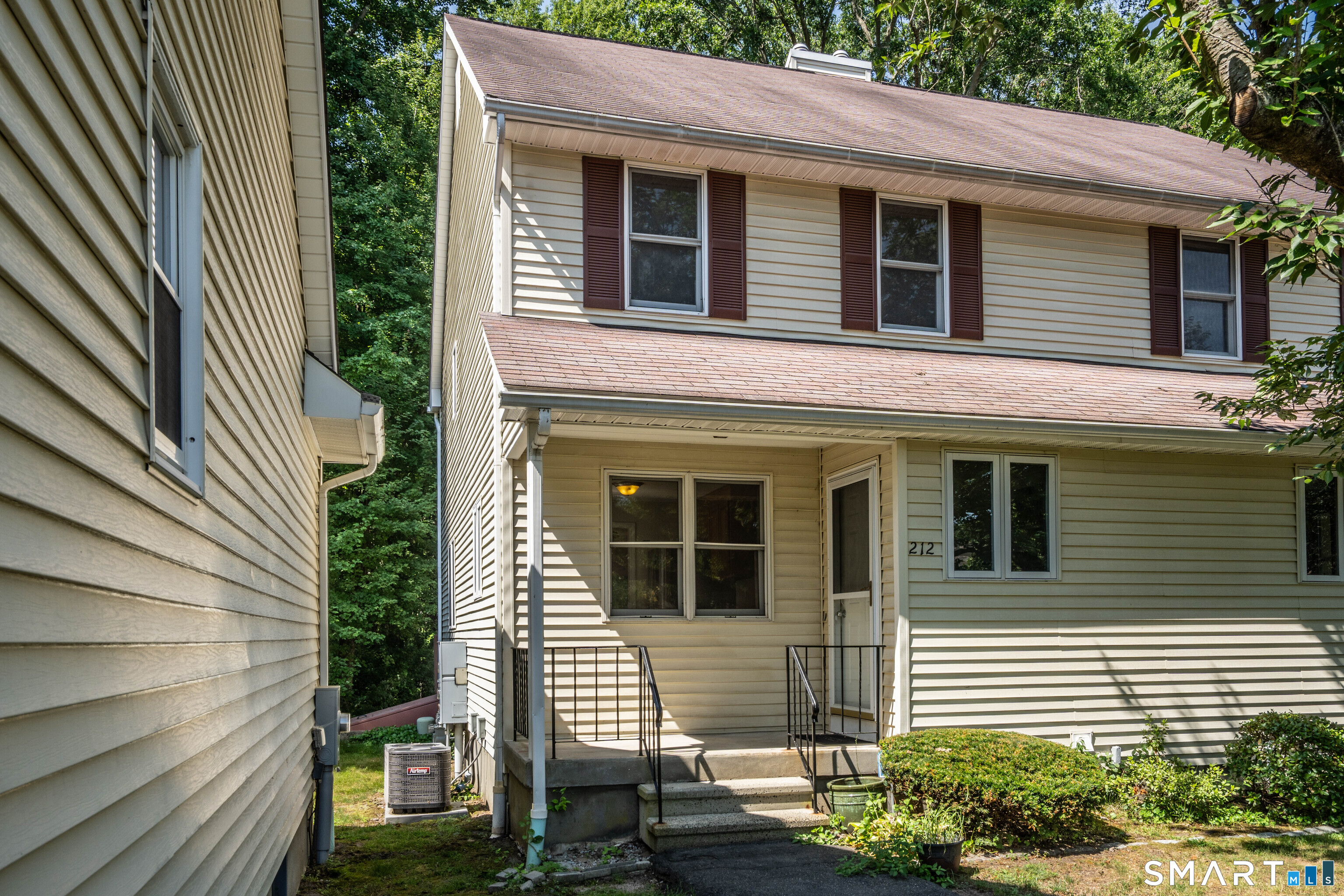 212 Oldefield Farms Road Enfield CT 06082