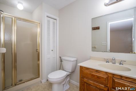 212 Oldefield Farms Road Enfield CT 06082