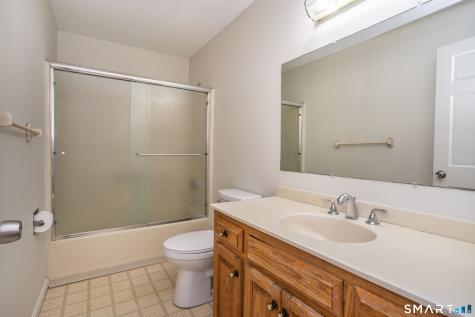 212 Oldefield Farms Road Enfield CT 06082