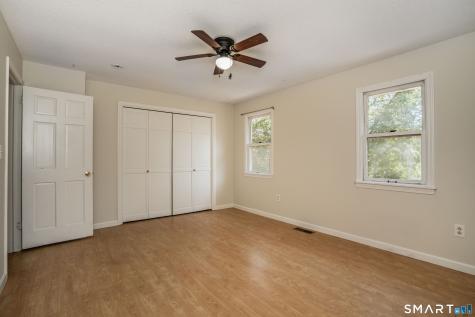 212 Oldefield Farms Road Enfield CT 06082