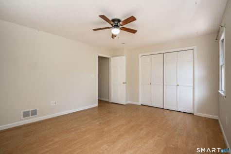 212 Oldefield Farms Road Enfield CT 06082