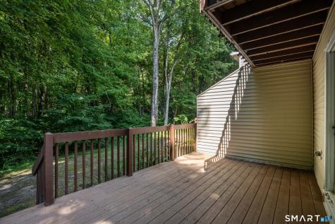 212 Oldefield Farms Road Enfield CT 06082