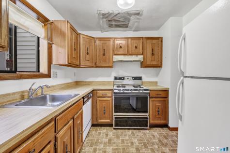 95 Country Hill Road Naugatuck CT 06770