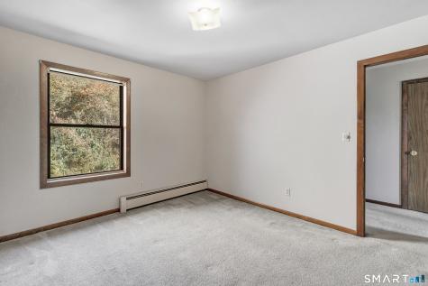 95 Country Hill Road Naugatuck CT 06770