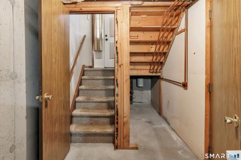 95 Country Hill Road Naugatuck CT 06770
