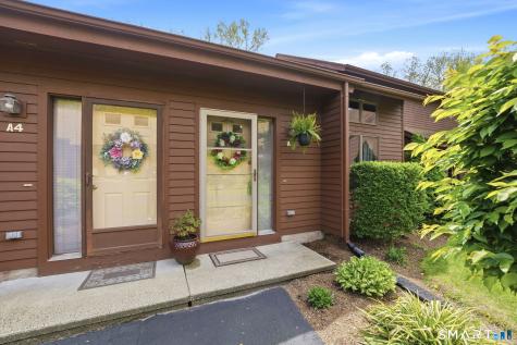 348 Boston Post Road Waterford CT 06385