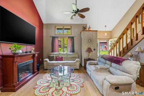 348 Boston Post Road Waterford CT 06385