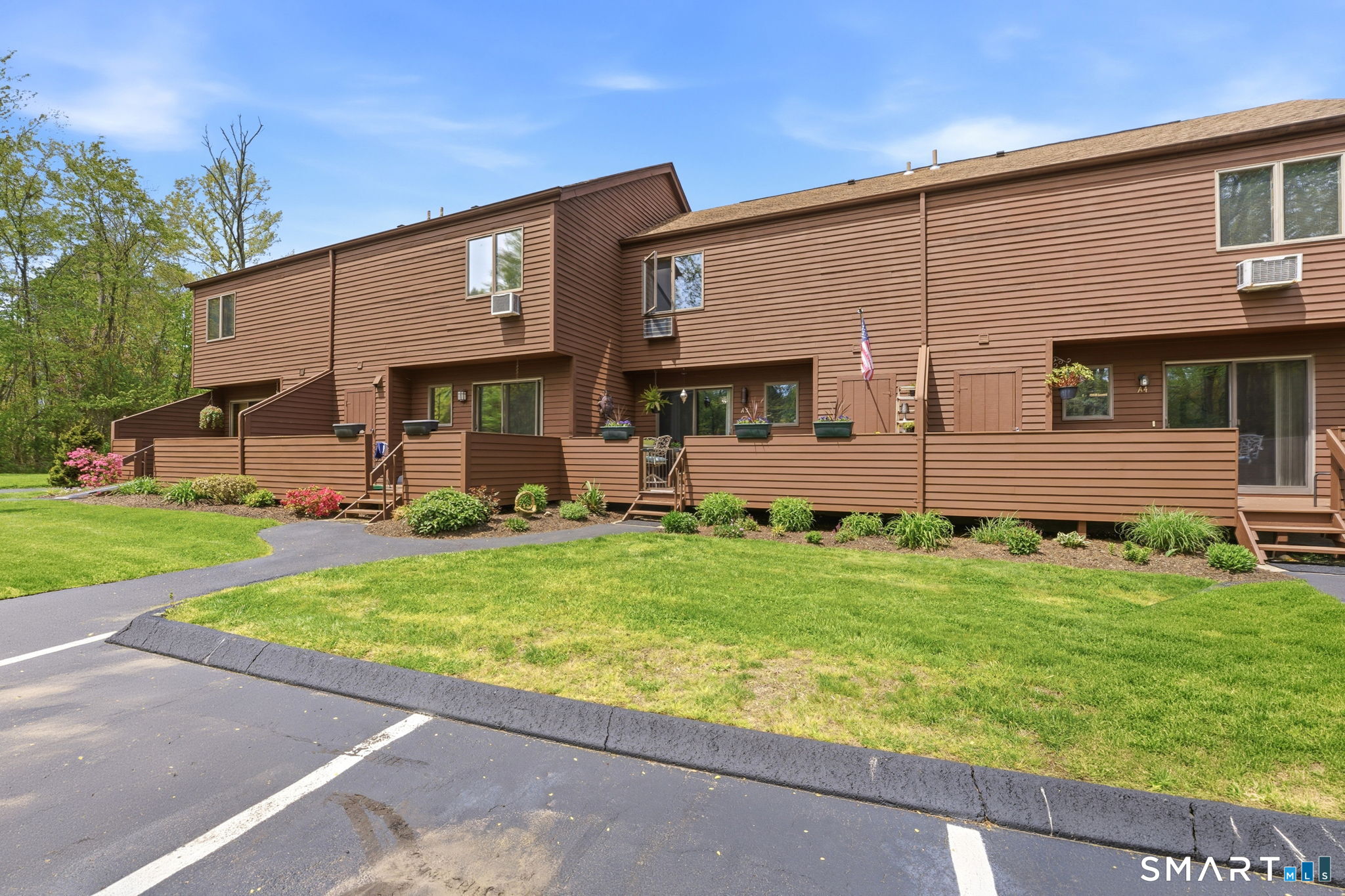 348 Boston Post Road Waterford CT 06385