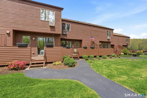 348 Boston Post Road Waterford CT 06385