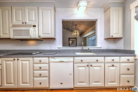 96 Seminole Lane Stratford CT 06614