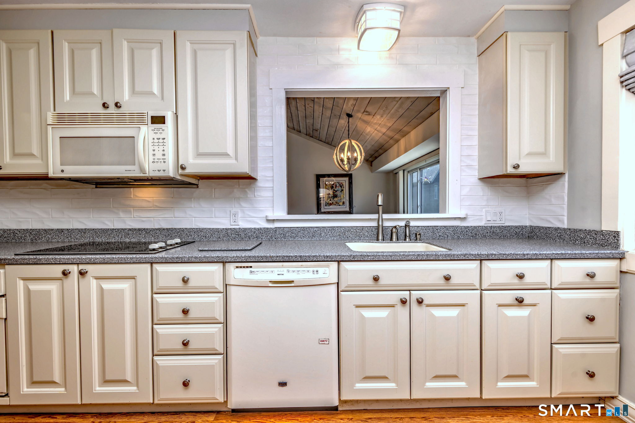96 Seminole Lane Stratford CT 06614