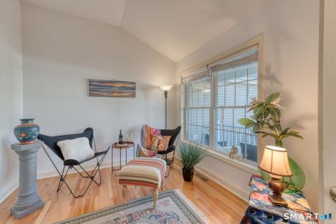 18 Compass Court East Lyme CT 06357