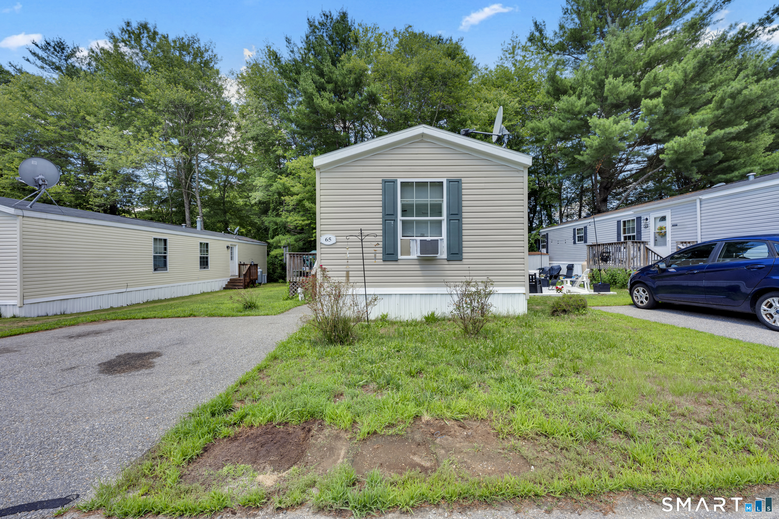 65 R And R Park Killingly CT 06241