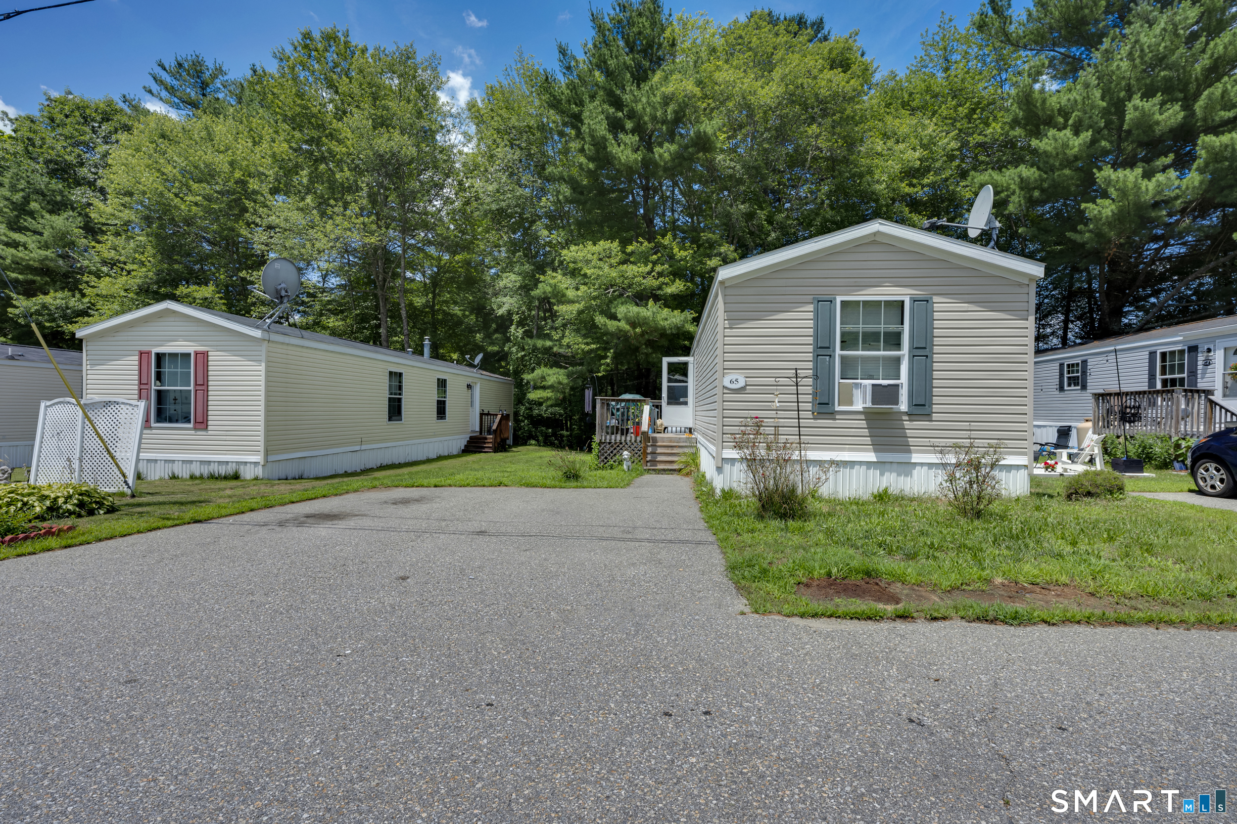 65 R And R Park Killingly CT 06241
