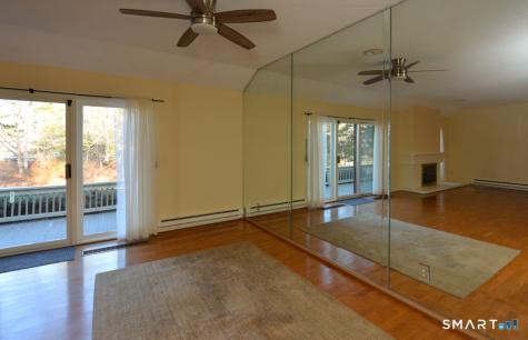 16 Heritage Village Southbury CT 06488