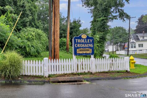 173 Russo Avenue East Haven CT 06513