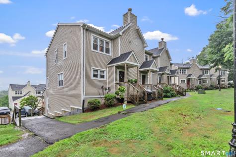 173 Russo Avenue East Haven CT 06513