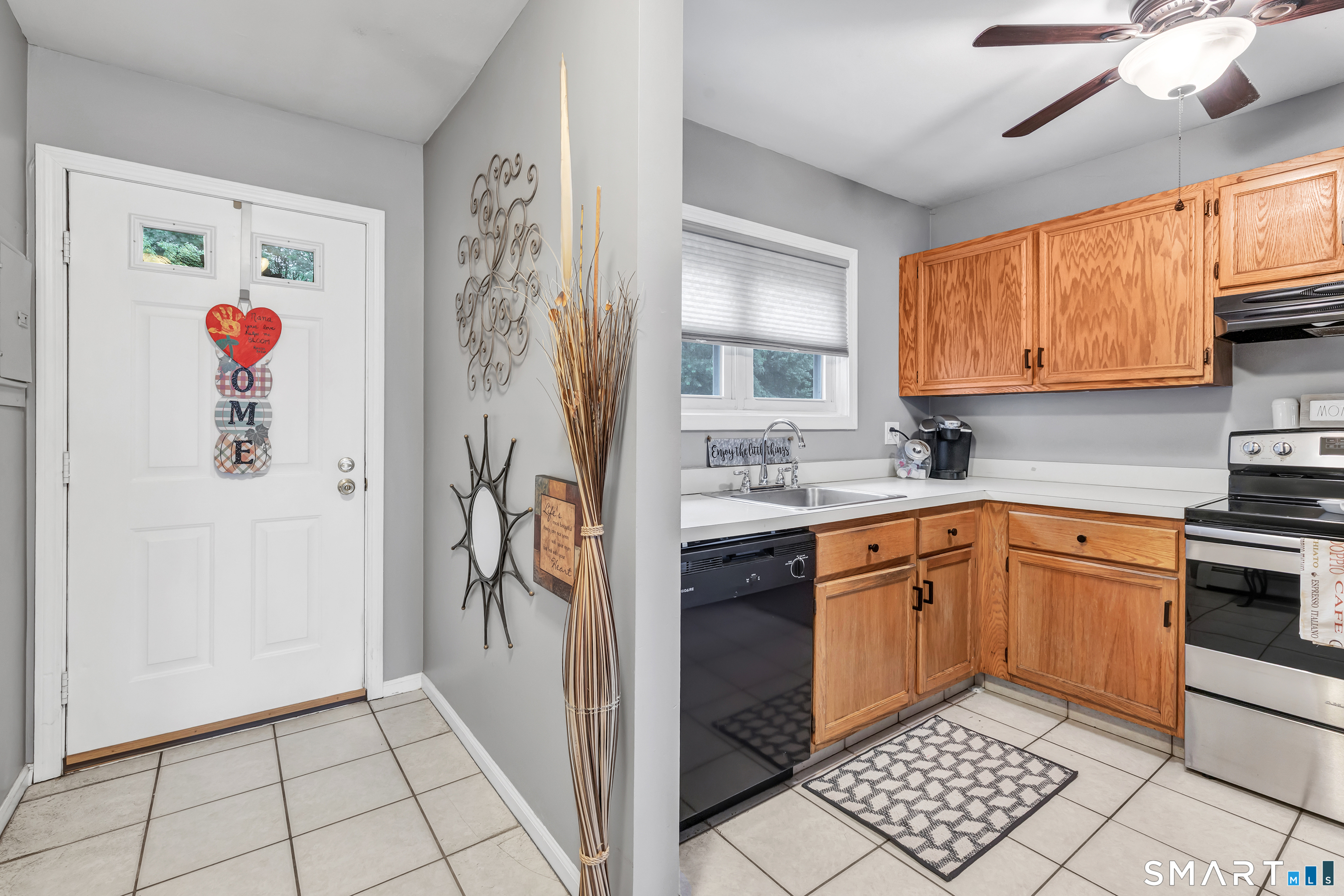 173 Russo Avenue East Haven CT 06513