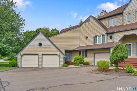 14 L Hermitage Drive Shelton CT 06484