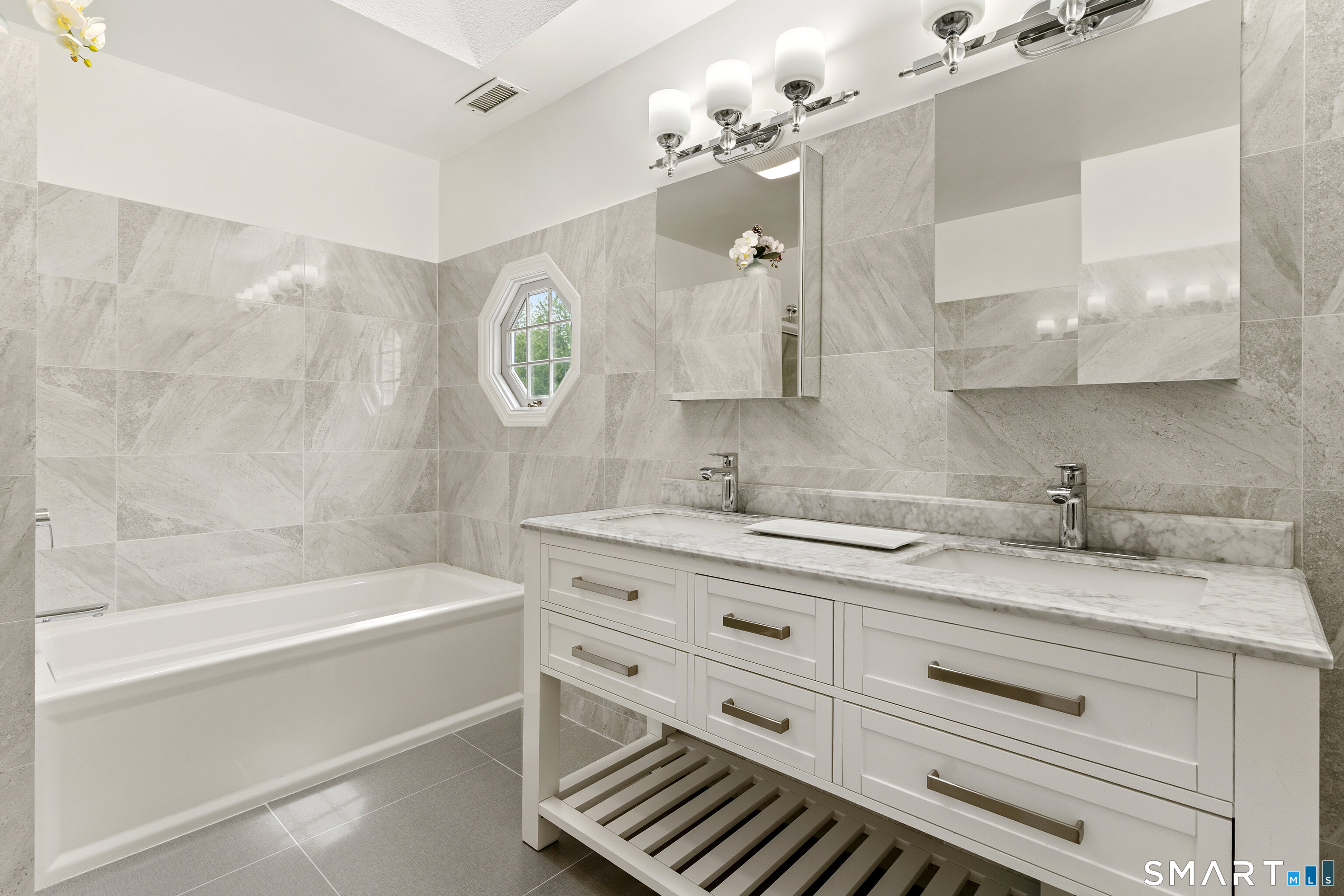 14 L Hermitage Drive Shelton CT 06484