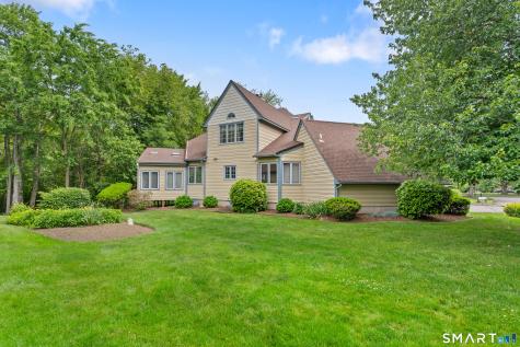14 L Hermitage Drive Shelton CT 06484