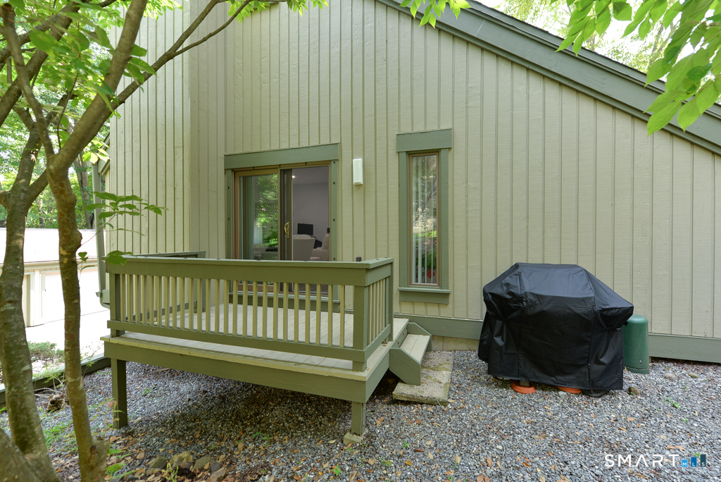 1016 Heritage Village Southbury CT 06488