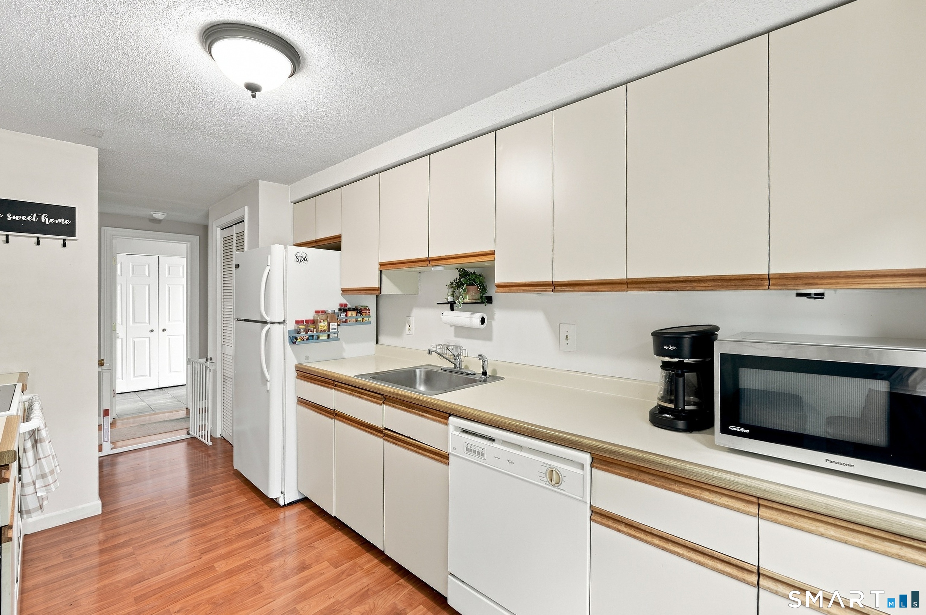 4 Clubhouse Drive Cromwell CT 06416