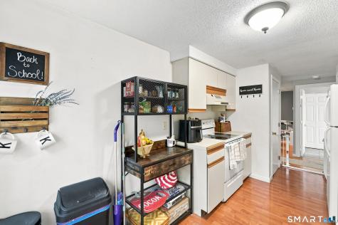 4 Clubhouse Drive Cromwell CT 06416