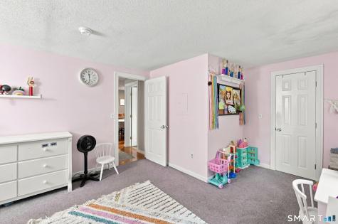 4 Clubhouse Drive Cromwell CT 06416